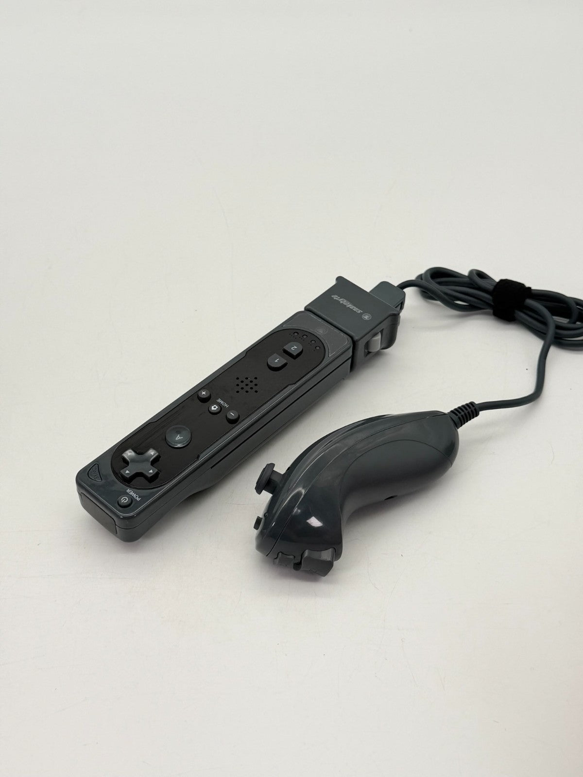 Snakebyte Nintendo Wii Remote mit Nunchuk guter Zustand