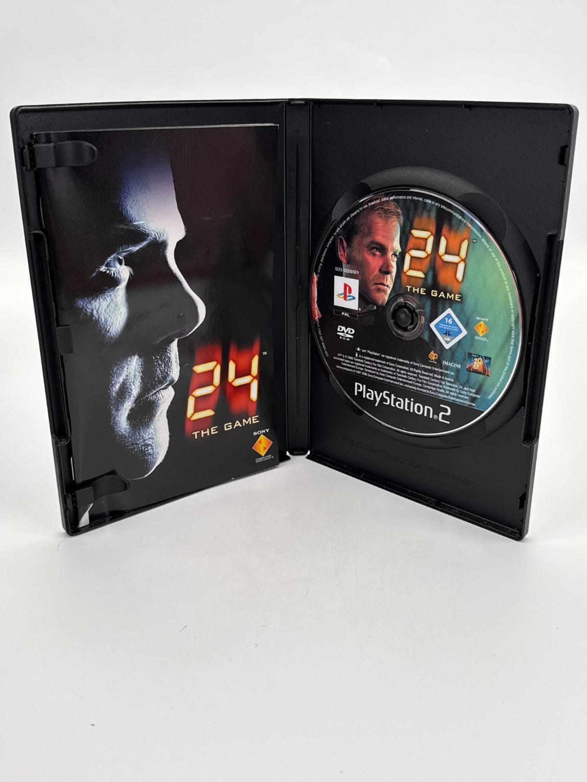 24 The Game Sony Playstation 2 bon état complet en boîte