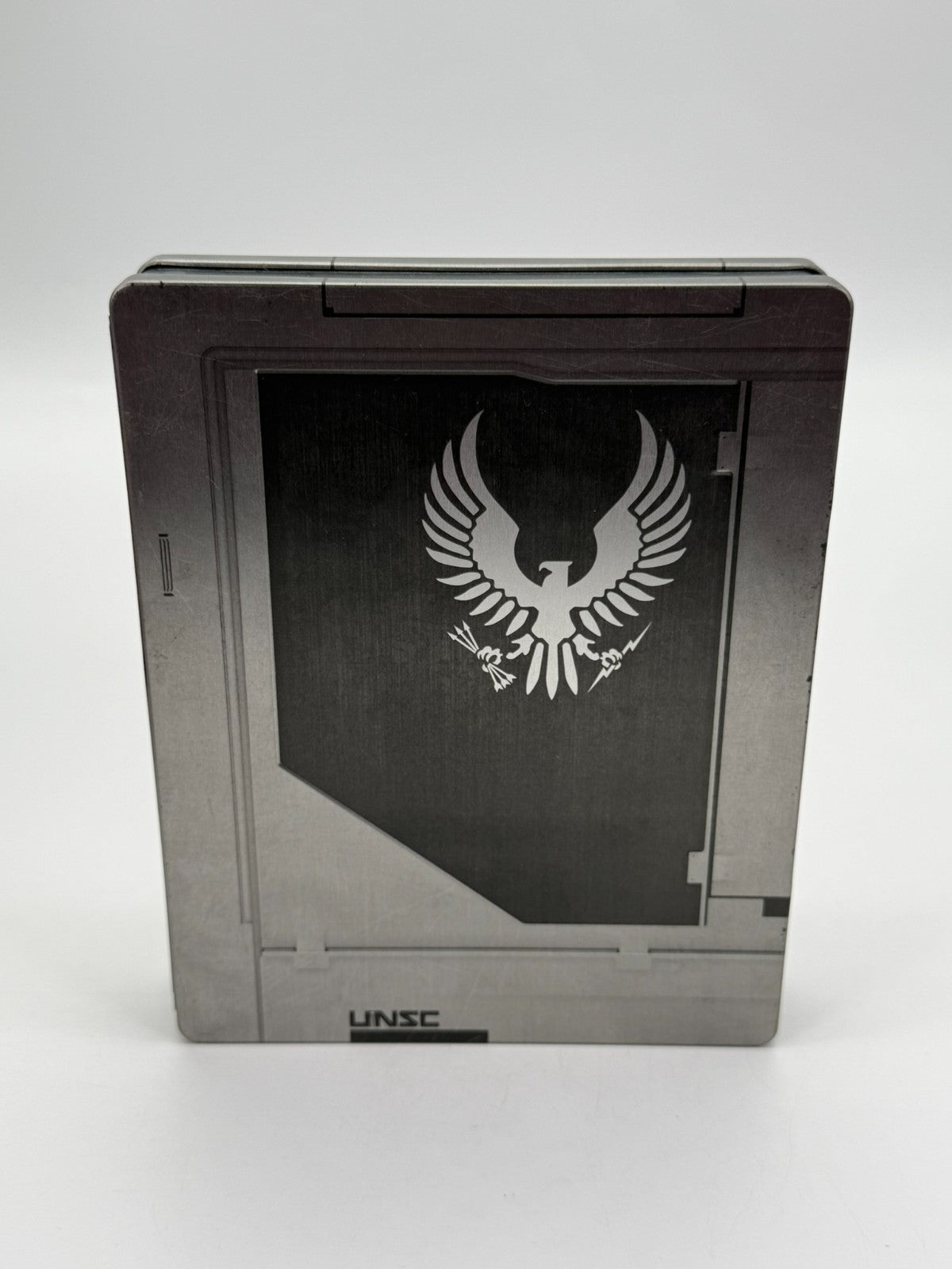 Halo 5 Guardians Limited Edition Steelbook Microsoft Xbox One with Game
