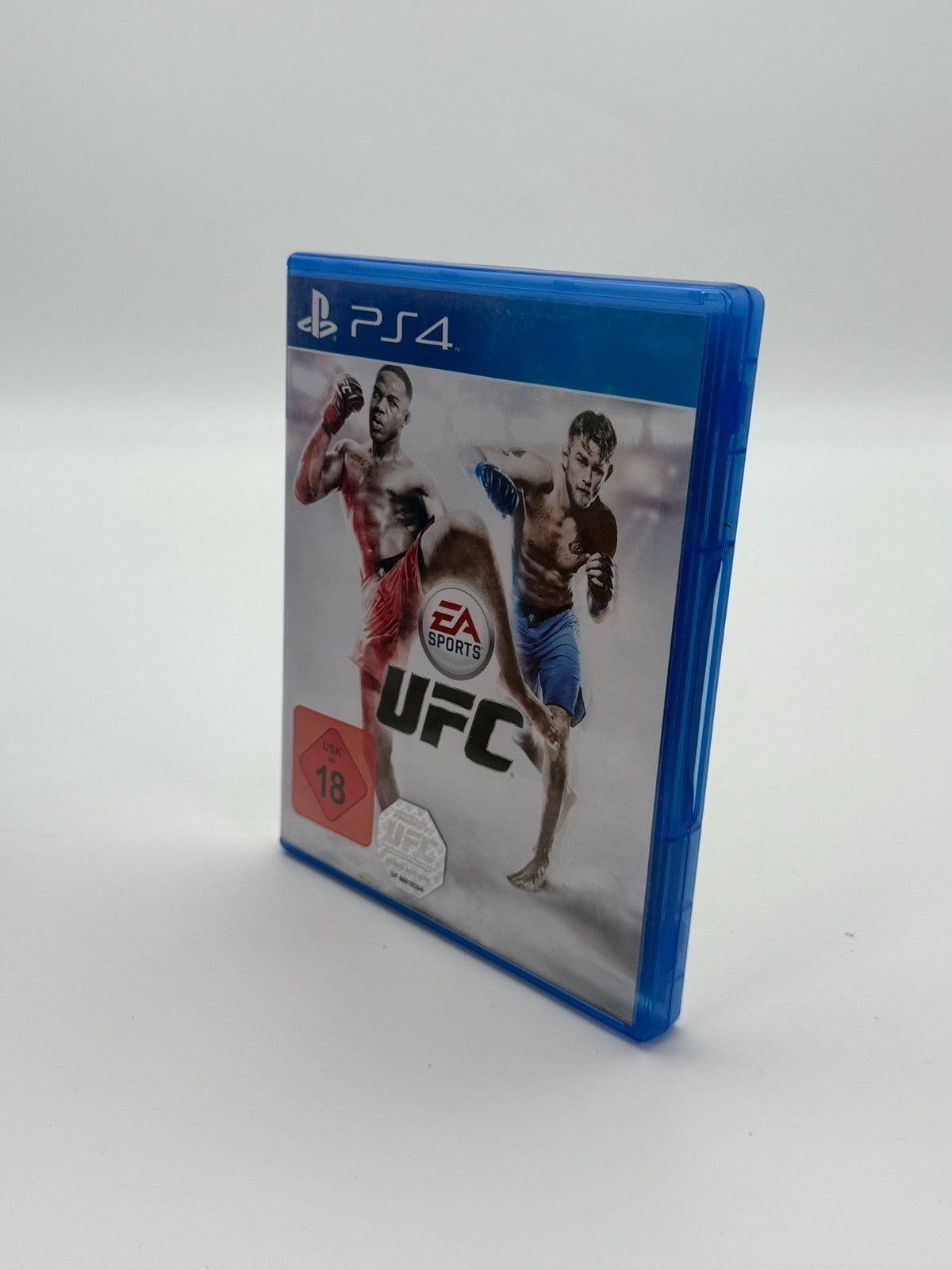 UFC Sony Playstation 4 good condition CIB OVP
