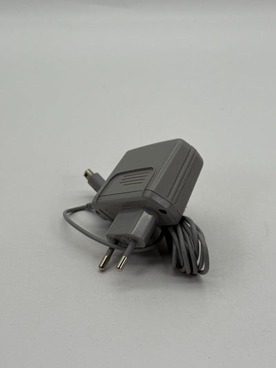 Chargeur / Adaptateur secteur d'origine Nintendo DS / 3DS / DSi bon état