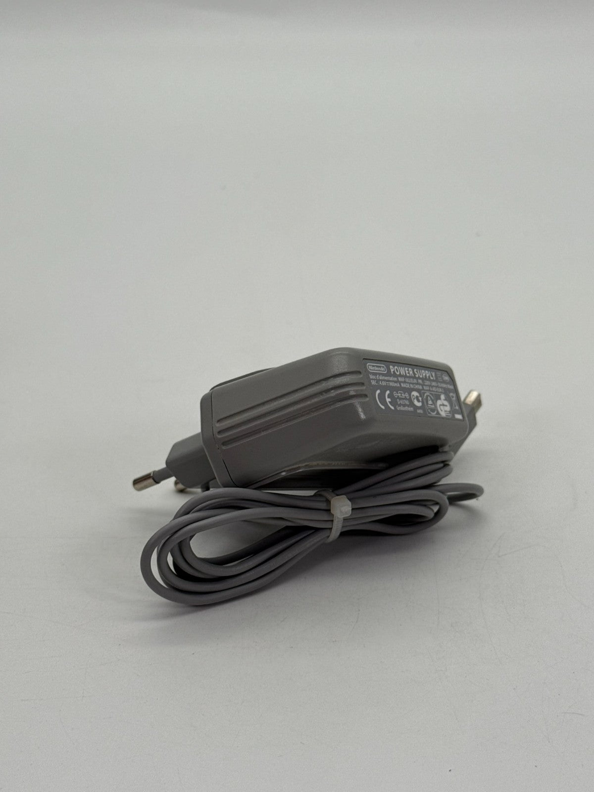 Chargeur / Adaptateur secteur d'origine Nintendo DS / 3DS / DSi bon état