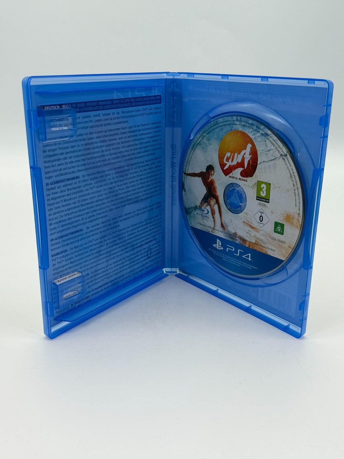 Surf World Series Sony Playstation 4 Très bon état Emballage d'origine