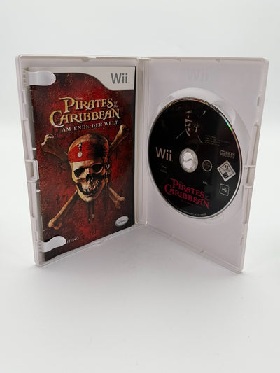 Disney Pirates of the Caribbean At World's End Nintendo Wii Very Good Condition